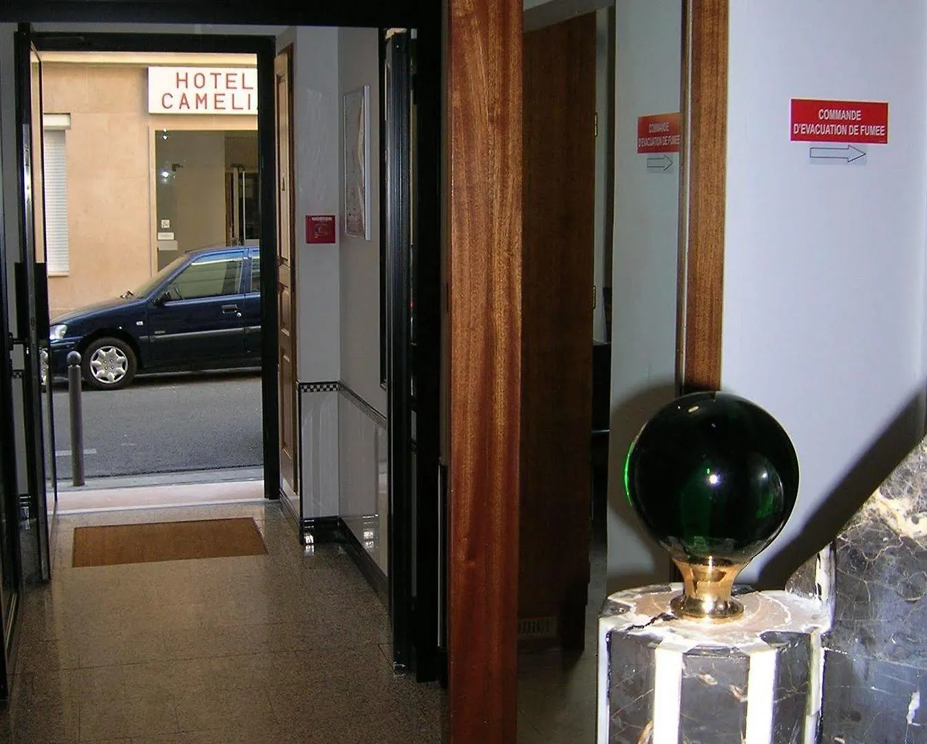 Darcet Hotel